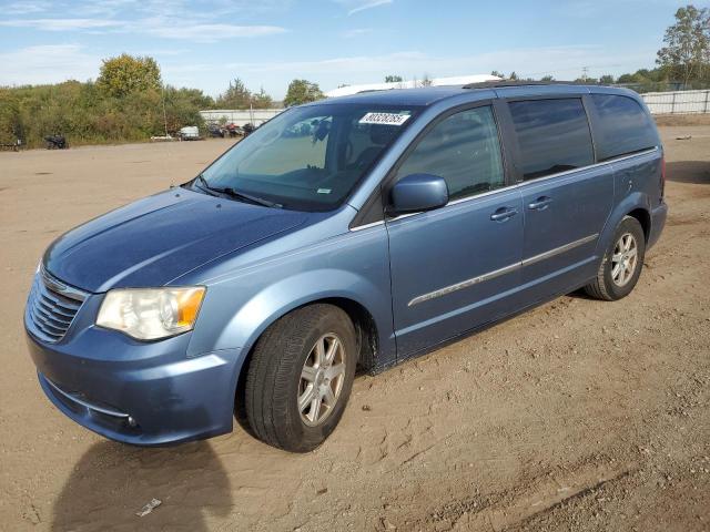  Salvage Chrysler Minivan