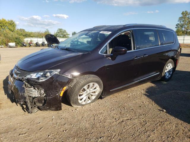  Salvage Chrysler Pacifica