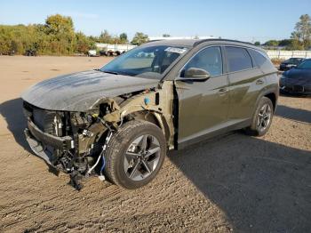  Salvage Hyundai TUCSON
