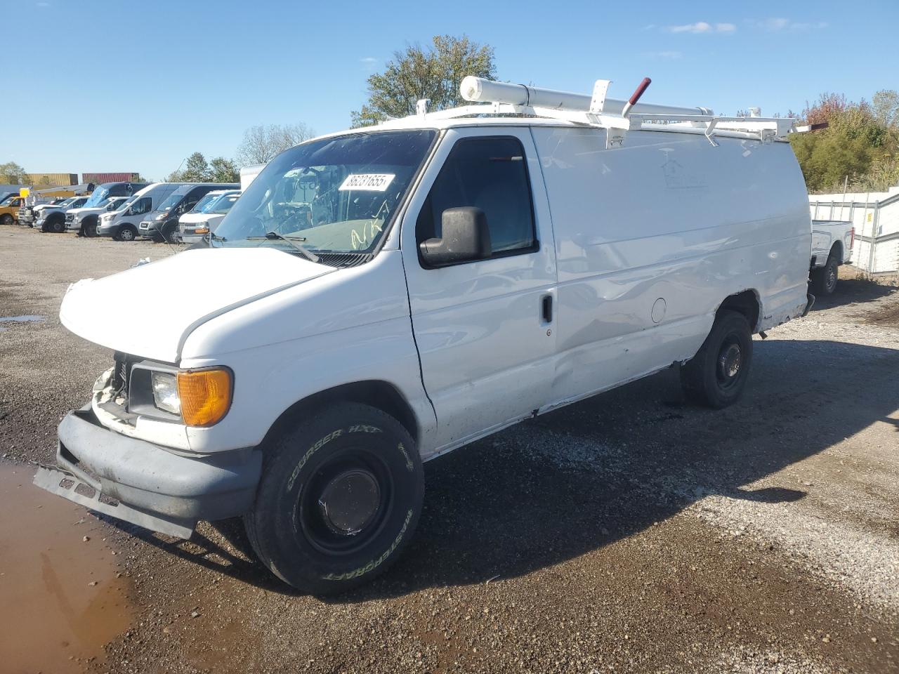 Ford Econoline E250 Van Image 1