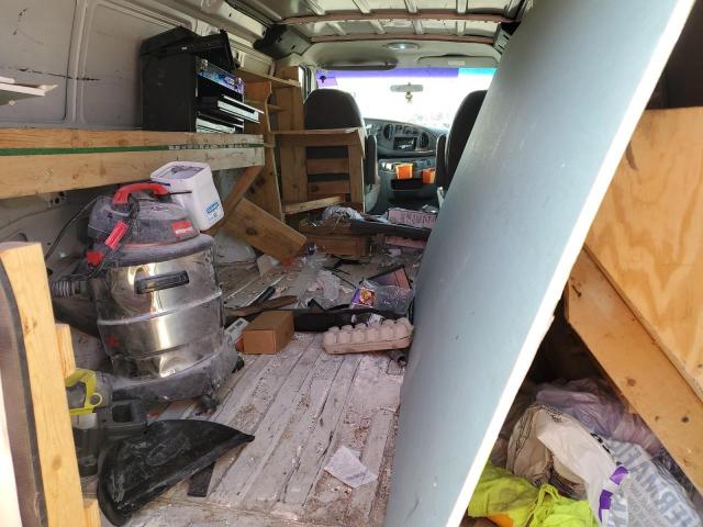 Ford Econoline E250 Van Image 9