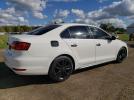 Volkswagen Jetta Gli Image 2