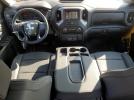 Chevrolet Silverado K2500 Heavy Dut K2500 Heavy Duty Image 3