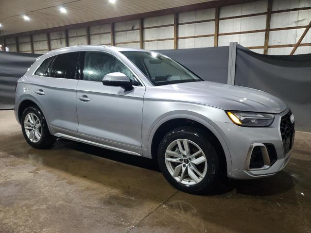 Audi Q5 Premium 45 Image 2