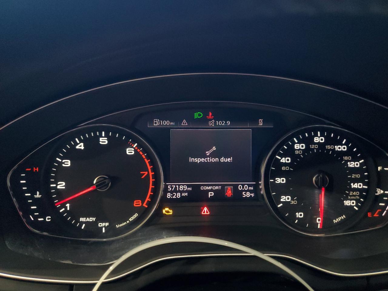 Audi Q5 Premium 45 Image 11