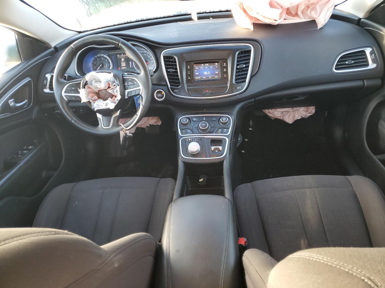 Chry 200 Limited Image 11