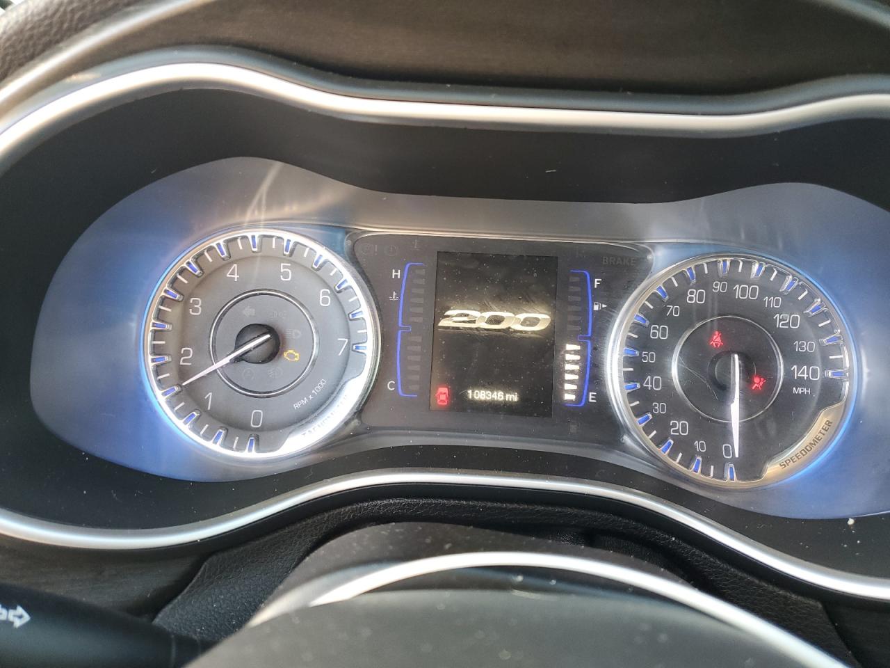 Chry 200 Limited Image 10