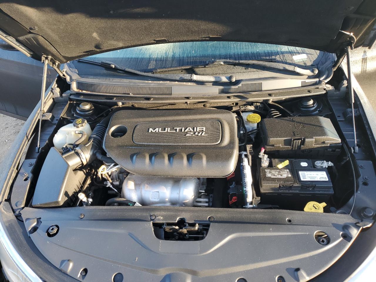 Chry 200 Limited Image 9