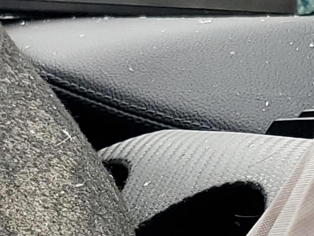 Ford Mustang Image 2