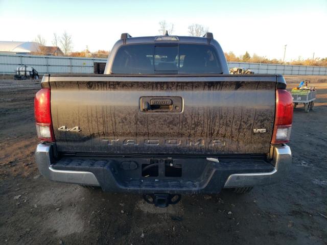 Toyota Tacoma Double Cab Image 10