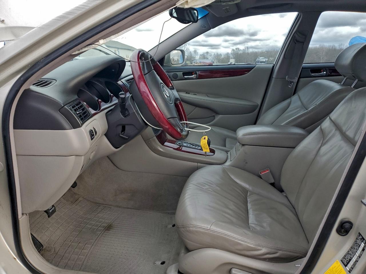 Lexus Es 300 Image 7