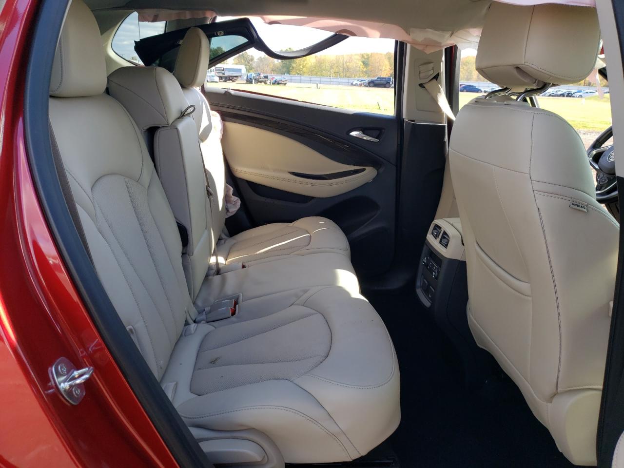 Buick Envision Essence Image 7