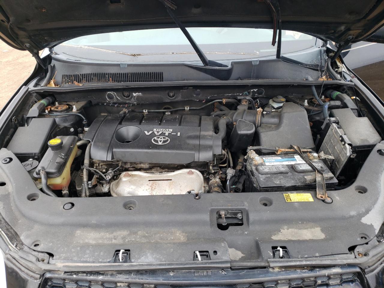 Toyota RAV4 Image 11