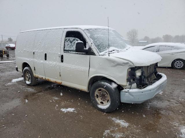 GMC Savana G2500 Image 4
