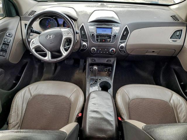 Hyundai TUCSON Gls Image 12
