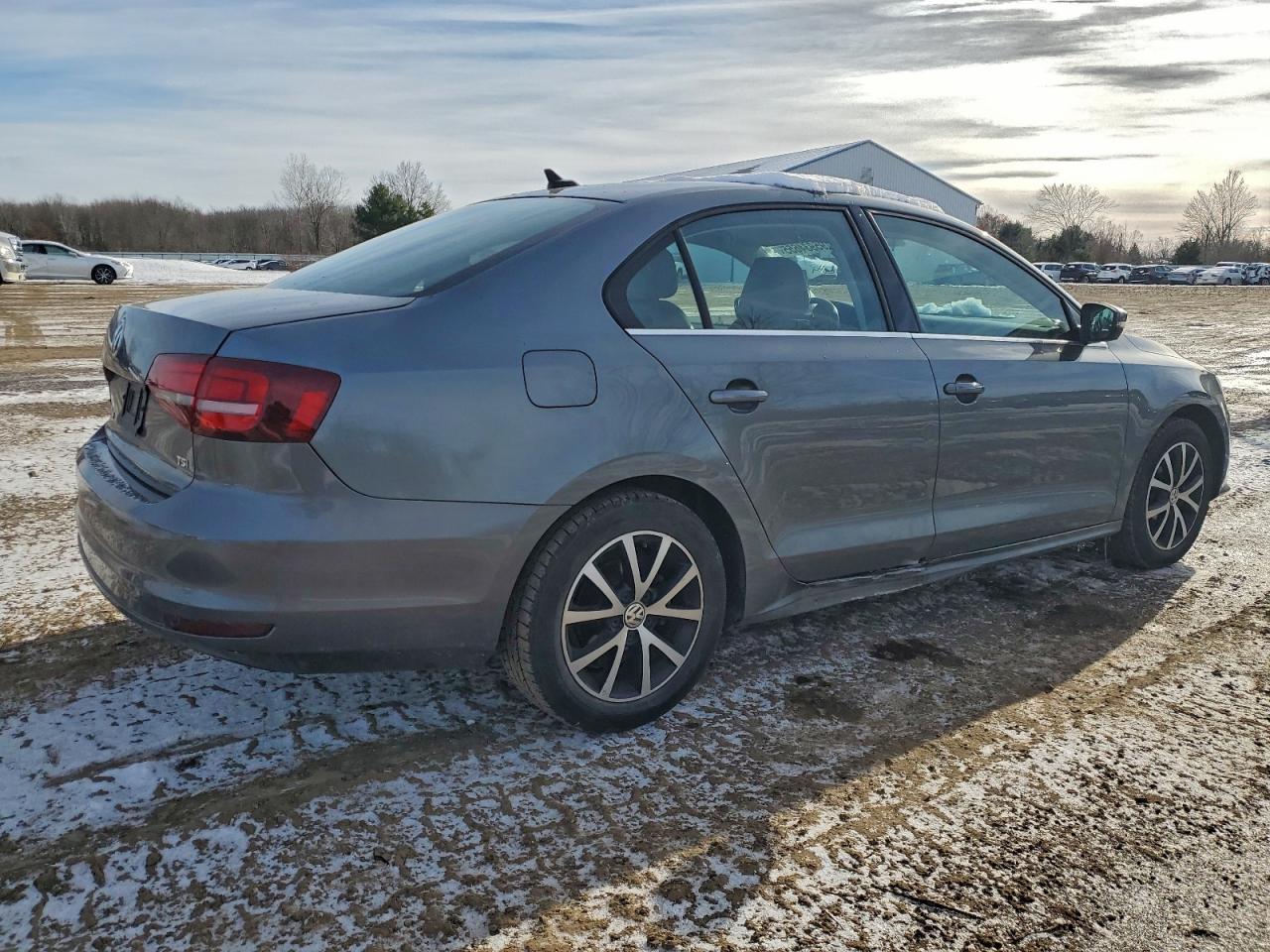 Volkswagen Jetta Se Image 4