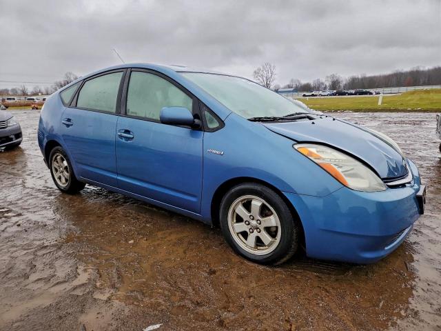 Toyota Prius Image 2