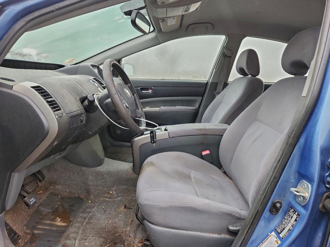 Toyota Prius Image 9