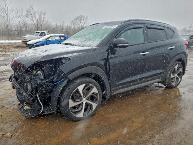  Salvage Hyundai TUCSON