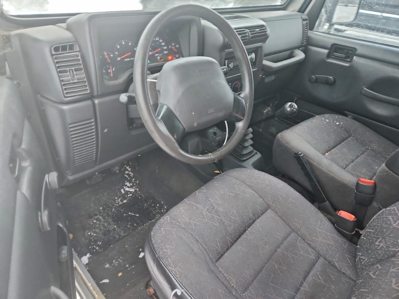 Jeep Wrangler Se Image 6