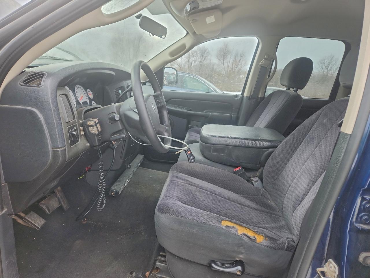 Dodge Ram 1500 St Image 4