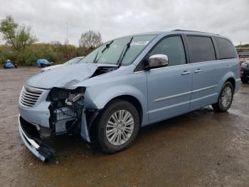  Salvage Chrysler Minivan