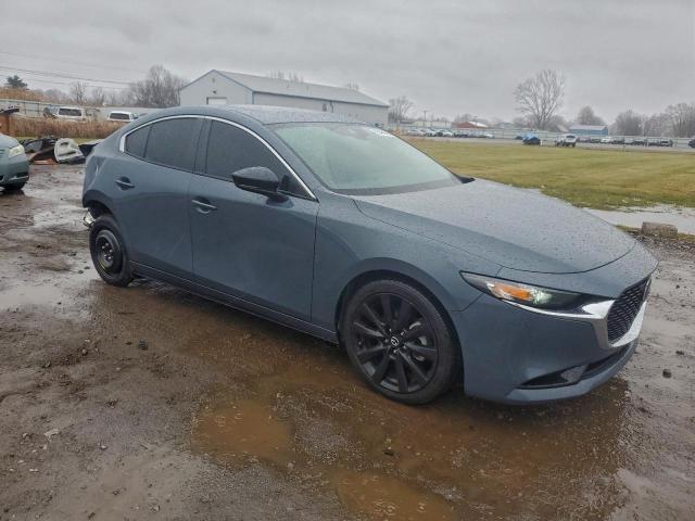 Mazda 3 Preferred Image 6