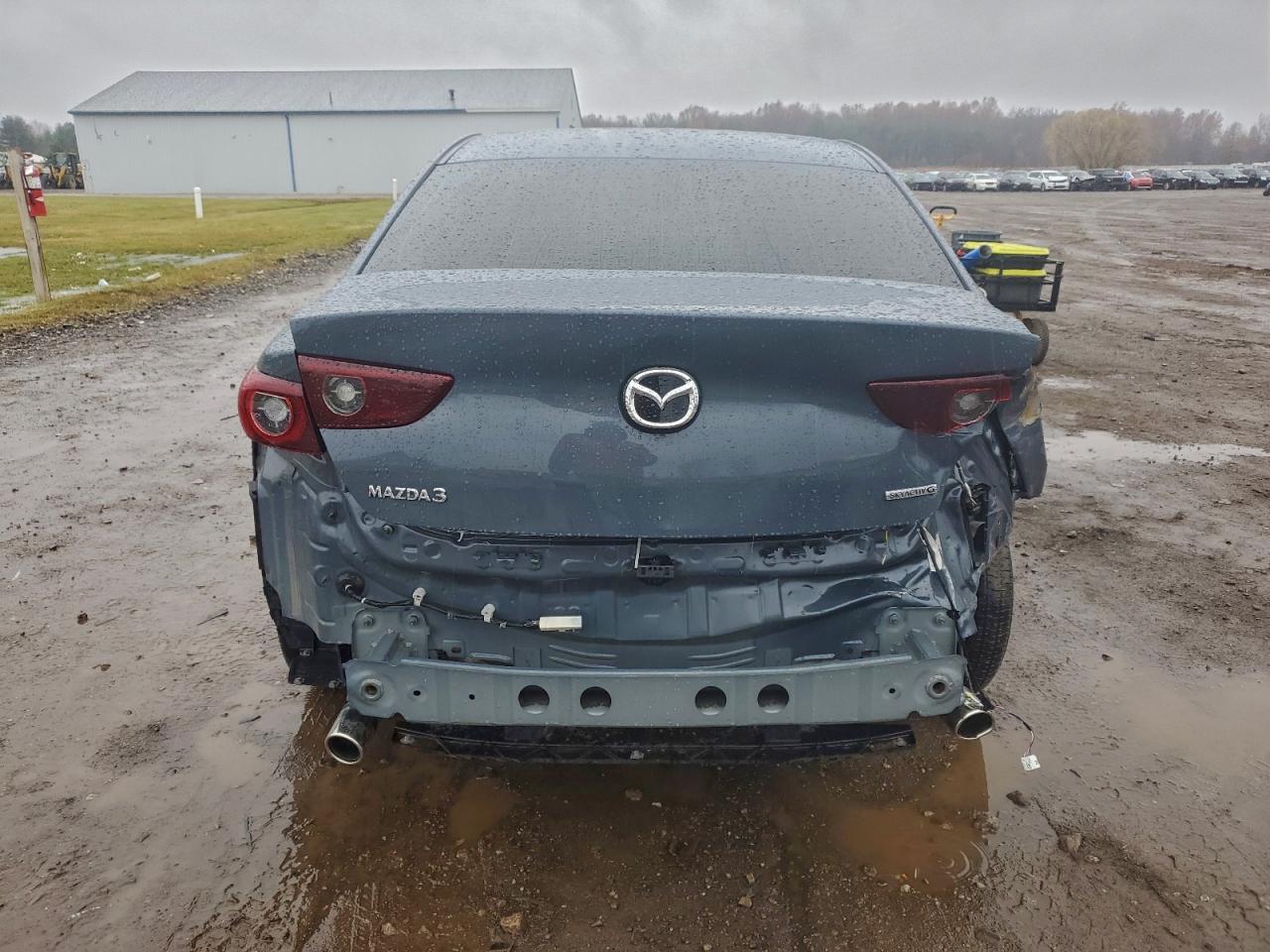 Mazda 3 Preferred Image 12