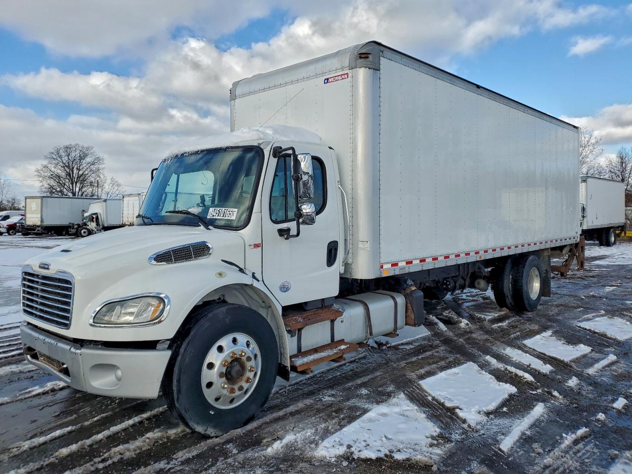 Freightliner M2 106 Medium Duty Image 6