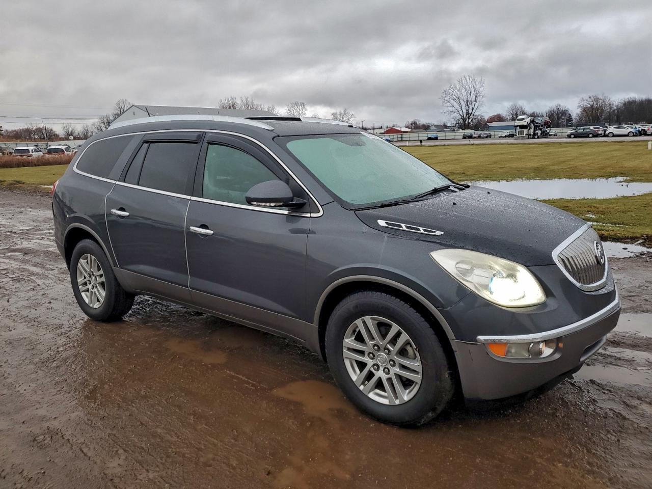 Buick Enclave Image 4