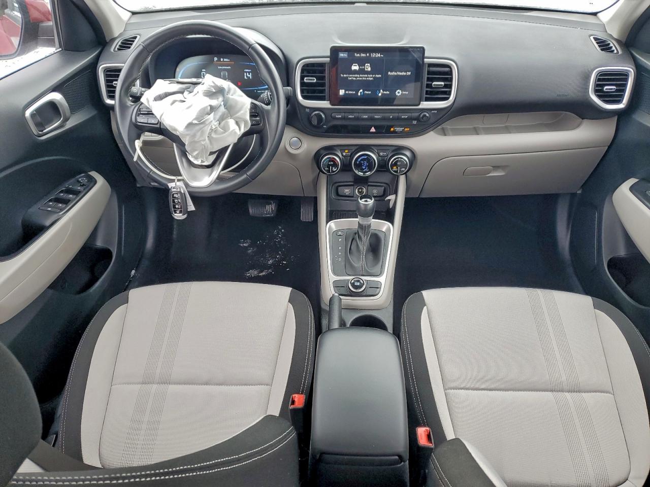 Hyundai VENUE Sel Image 10