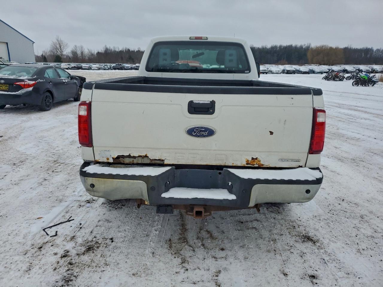 Ford F-250 Super Duty Image 8