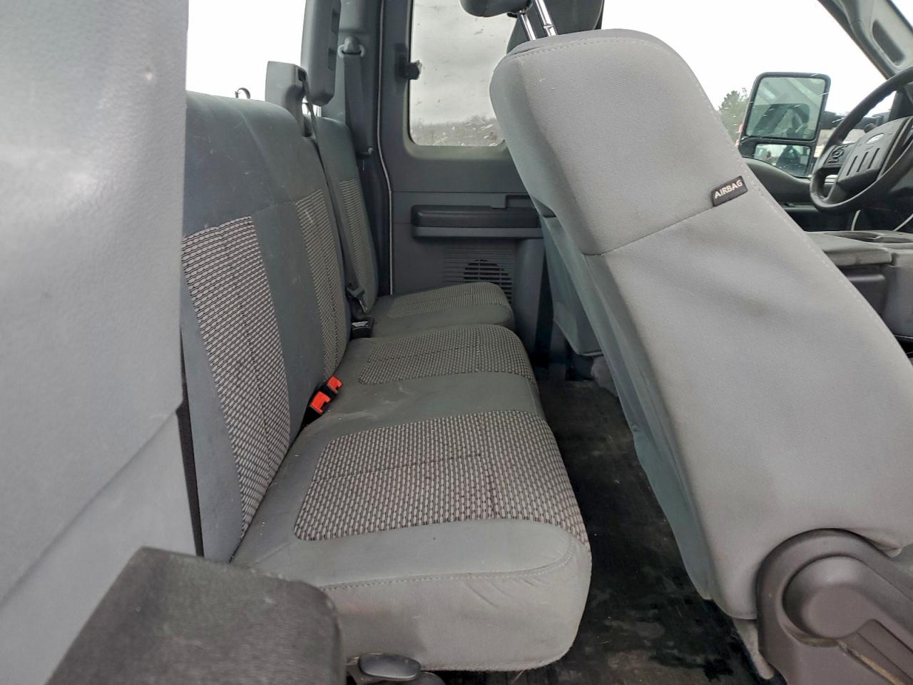 Ford F-250 Super Duty Image 10