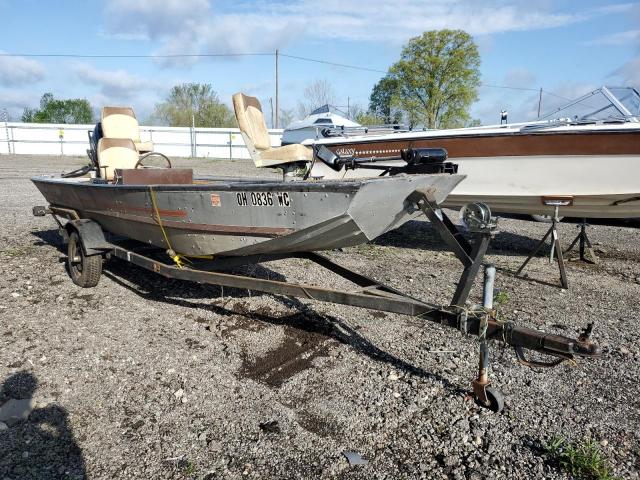  Salvage Delh Boat W Trl