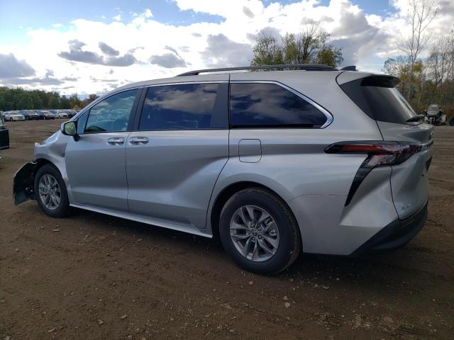 Toyota Sienna Xle Image 6