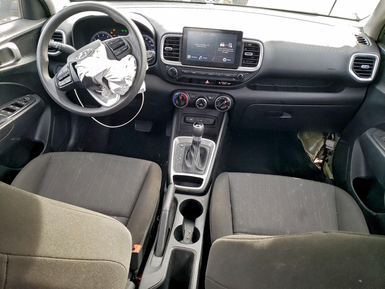 Hyundai VENUE Se Image 9