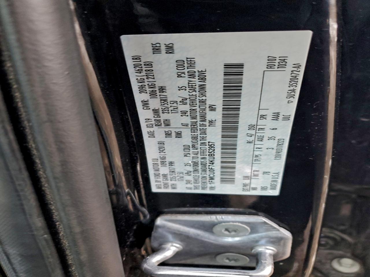 Ford Escape S Image 10