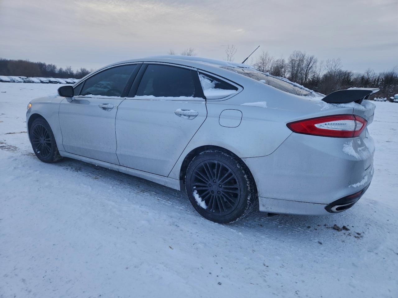 Ford Fusion Se Image 4
