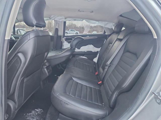 Ford Fusion Se Image 11