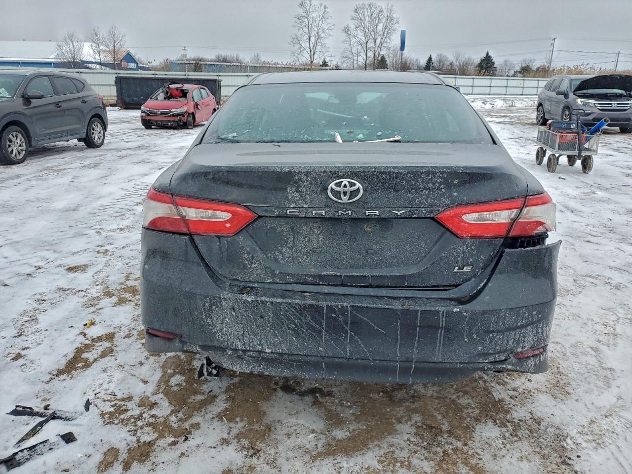 Toyota Camry L Image 12