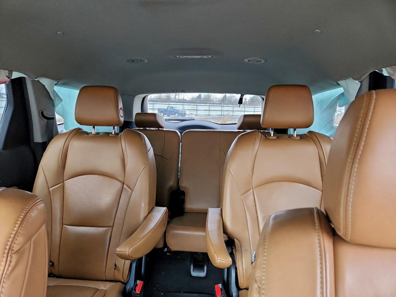 Buick Enclave Essence Image 9