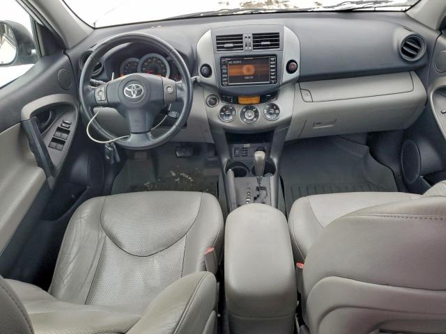 Toyota RAV4 Limited Image 5