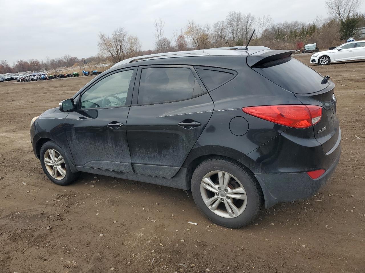 Hyundai TUCSON Gls Image 2