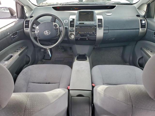 Toyota Prius Image 10