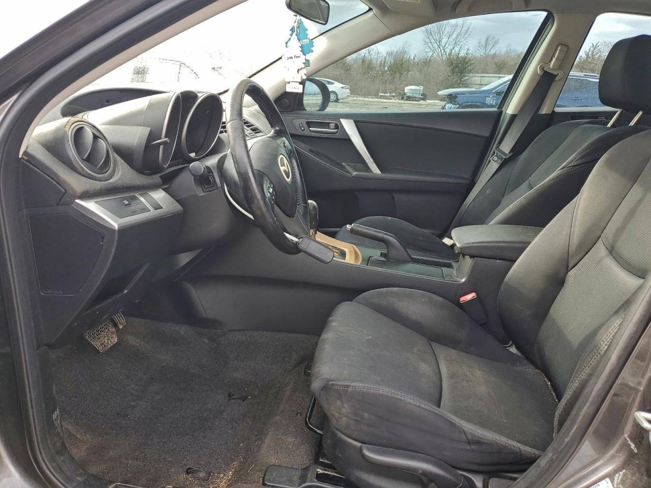 Mazda Mazda3 S Image 9