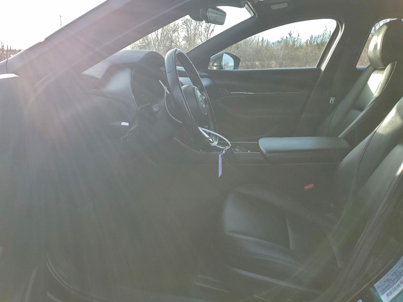 Mazda 3 Preferred Image 3