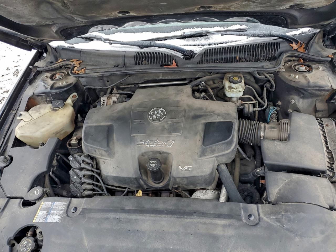 Buick Lucerne Cxl Image 10