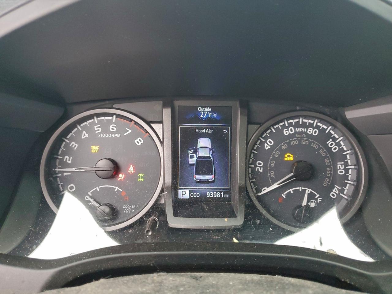 Toyota Tacoma Access Cab Image 12