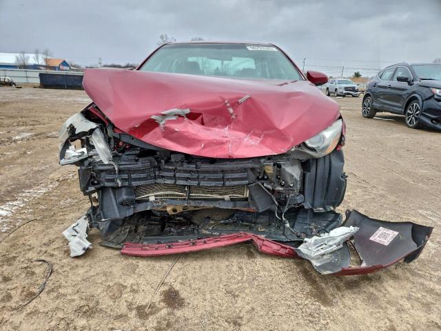 Toyota Camry Le Image 5