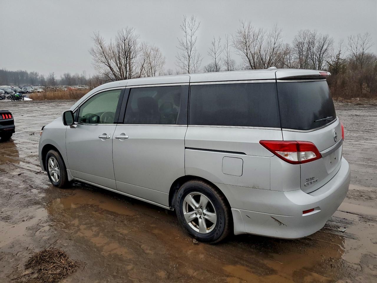 Nissan Quest S Image 3